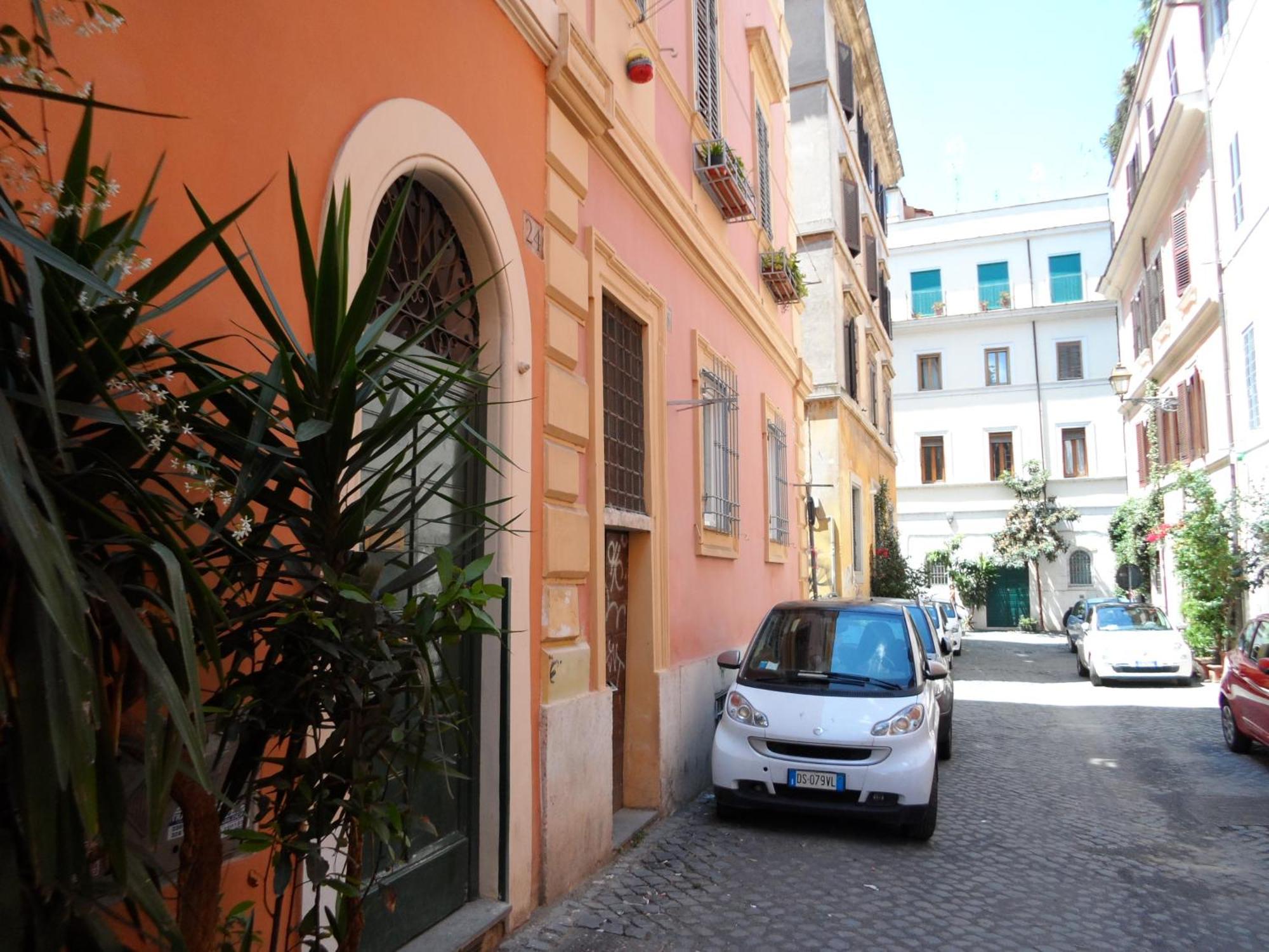 Vaticano Ohana Suite Trastevere โรม ภายนอก รูปภาพ
